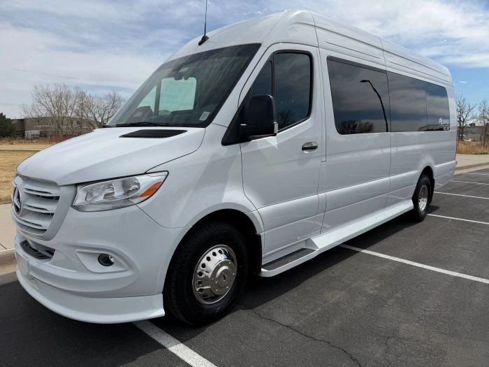 White Mercedes Sprinter – Colorado limo service